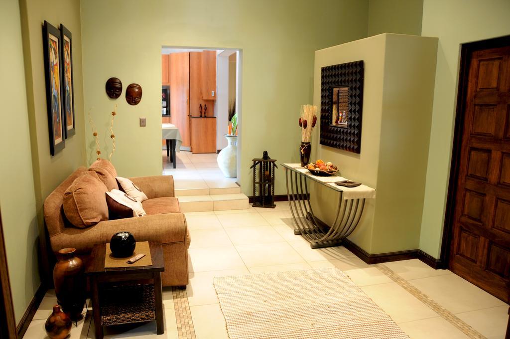 Summer Garden Guest House Бенони Экстерьер фото