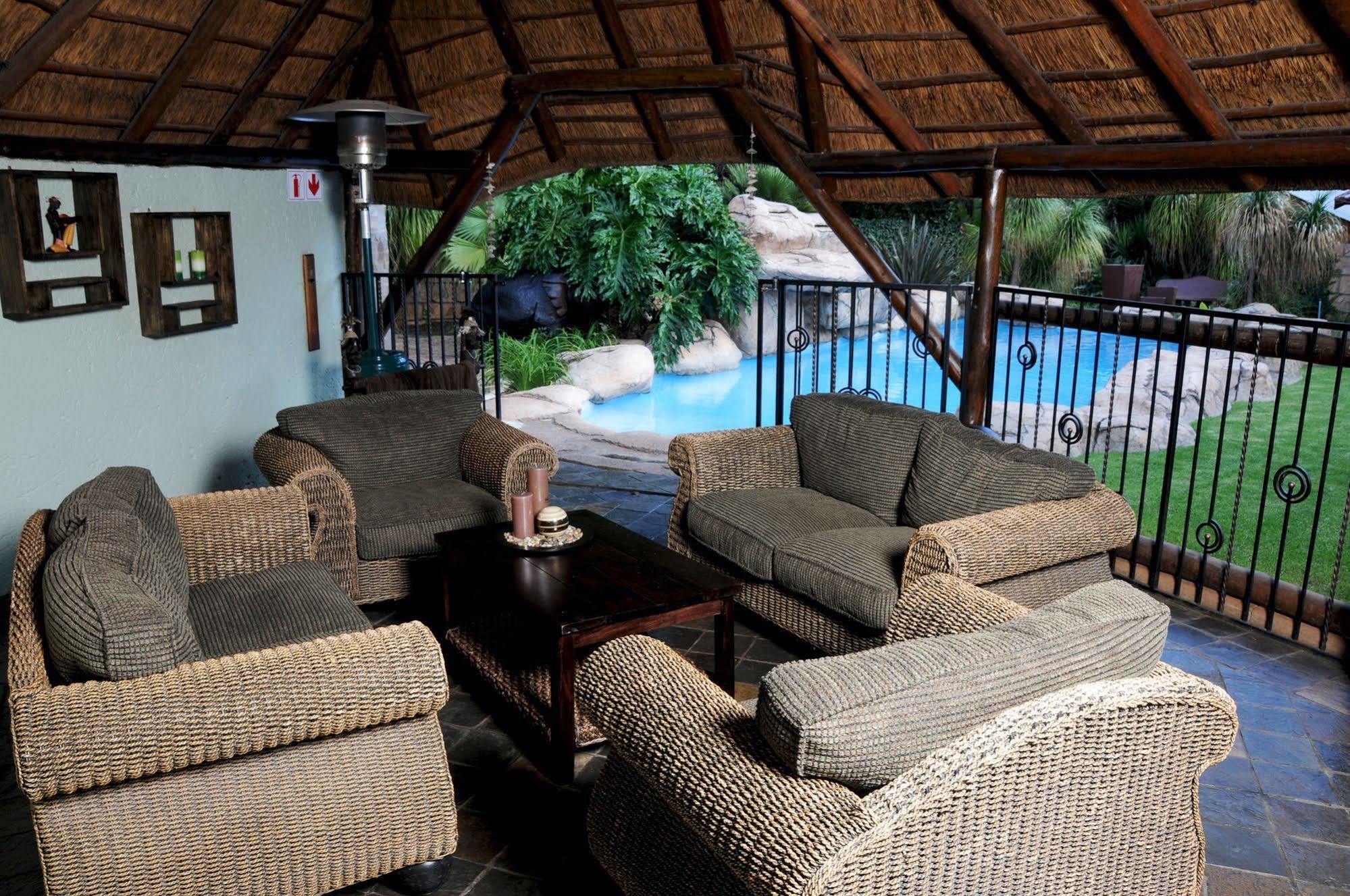 Summer Garden Guest House Бенони Экстерьер фото